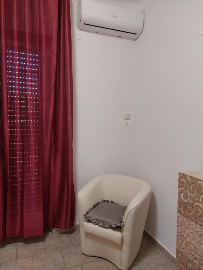 Marina Apartments Таранто Экстерьер фото